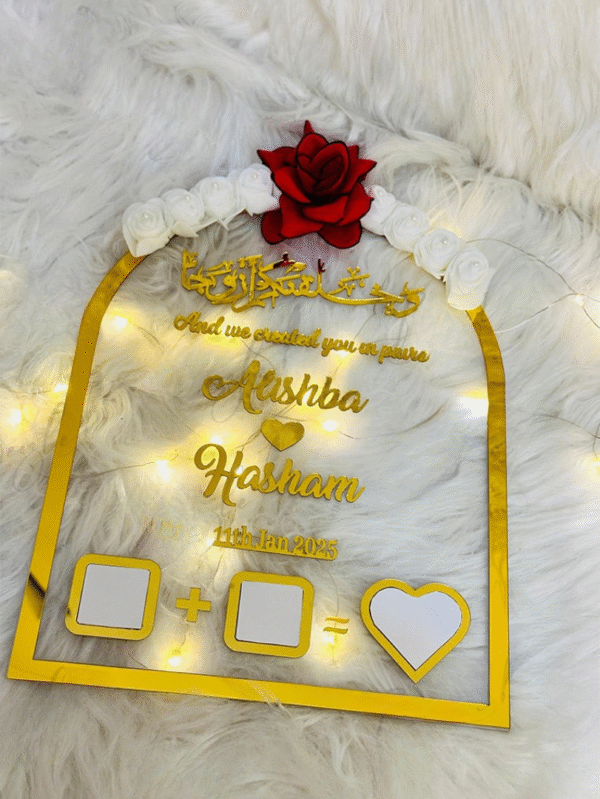 Nikah Thumb Board Decorated White Red Roses - Image 4